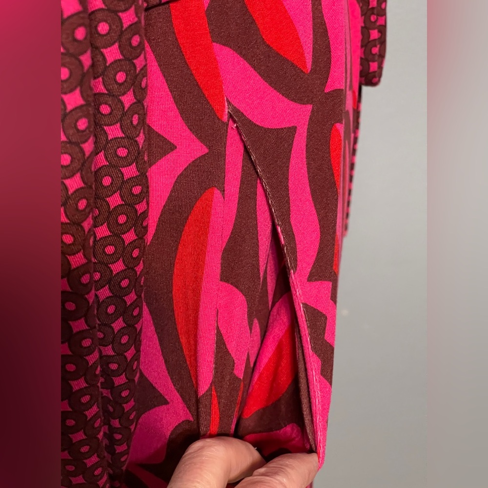 Boden Pink Geometric Wrap Maxi Dress Long Sleeve Tie Waist Retro Mod Preppy 8 - Picture 4 of 8